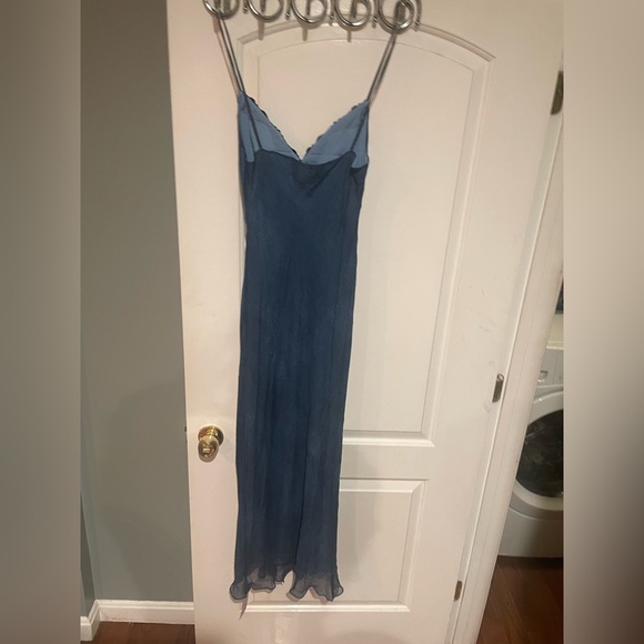 New! Realisation Par Karlie Silk Lace Midi Dress in Indigo Blue Medium NWT! - threedaughtersproperties.com New! Realisation Par Karlie Silk Lace Midi Dress in Indigo Blue Medium NWT! - threedaughtersproperties.com